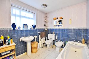 Photo 8- click for photo gallery